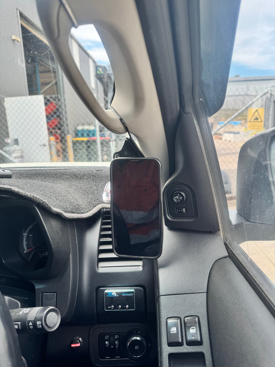GMF4x4 Holden Colorado/Colorado 7 (2012-2020 )Phone Holder 4026-PH-S