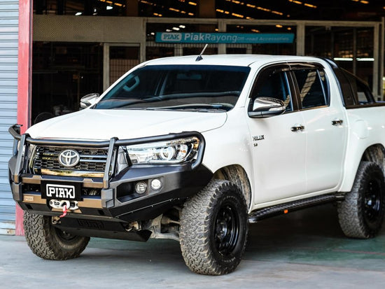 PIAK Elite 3-Loop Bull Bar with Black Protection Plate suitable for ...