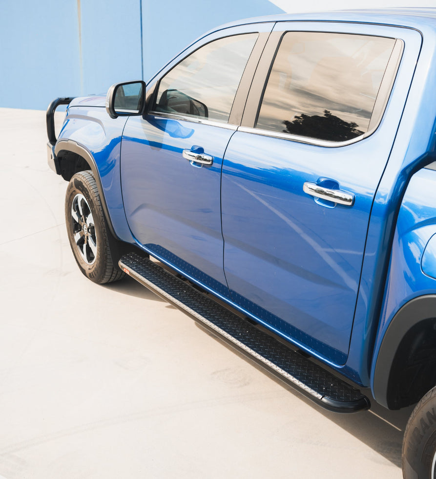 All-New Amarok 2023-On - 309BSBK All Black Side Step Package - SKU MCC-04002-309BSBK