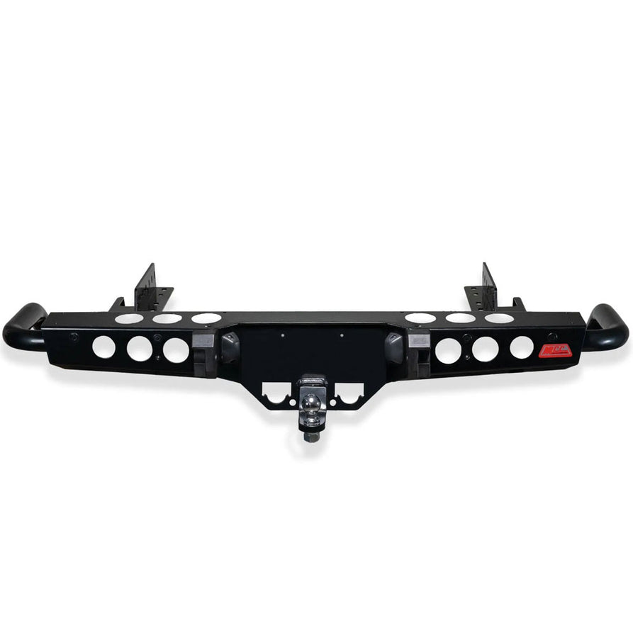 Hilux GGN25R 2005-2015 022-03 Jack Rear Bar with Black Step Plate Package – SKU MCC-01002-203SPB