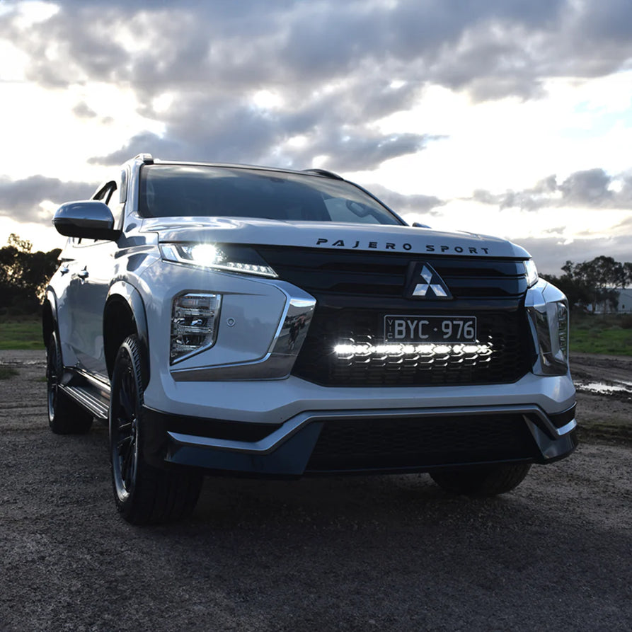 TrailBait Pajero Sport Behind-Grille Light Bar