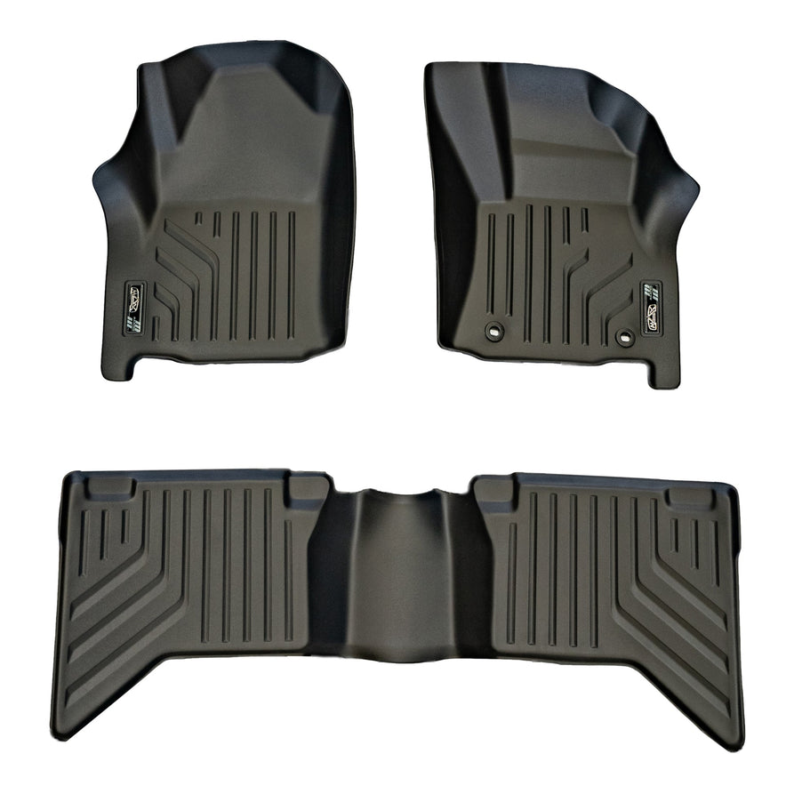Maxliner MaxPro Floor Mats for Toyota Hilux 4×4 Automatic (2015+)