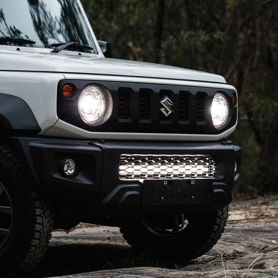 Bushranger Suzuki Jimny (JB74 + JC74) Behind Grille Light Kit | Night Hawk