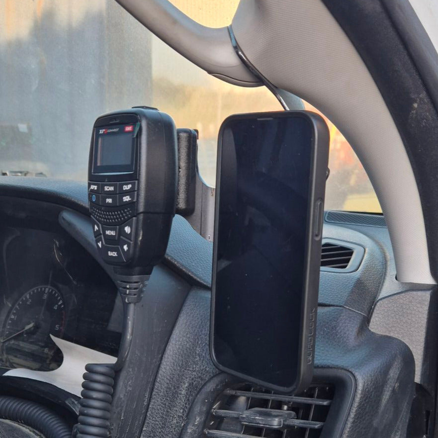 GMF4x4 Isuzu DMAX (2021+) Phone & UHF Holder 4011-PH-D
