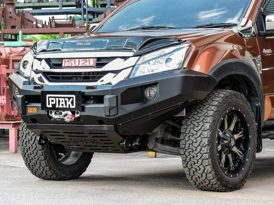 PIAK Elite Non Loop Bull Bar Black Recovery Points Bash Plate for Isuzu D-Max 2013 to 2016