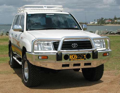 TOYOTA LANDCRUISER 100 SERIES Live Coil Bullbar (04/98 to 10/07)