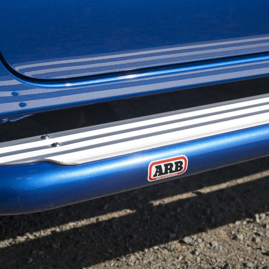 ARB Summit Side Step and Return with Aluminium Tread Suitable For Toyota Hilux – B03418