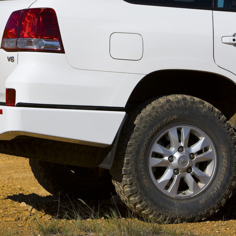 ARB Rear Protection Bar Suitable For LandCruiser 200 Series without OE Sensors – 5615020