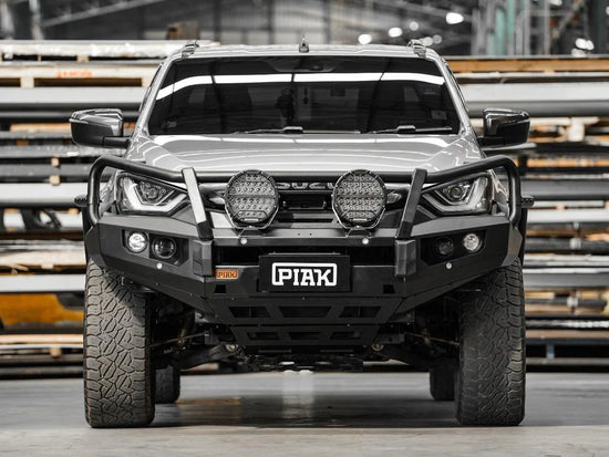 PIAK Front view of the Elite 3 Loop Bull Bar for Isuzu D-Max with built-in LED fog lights and recovery points